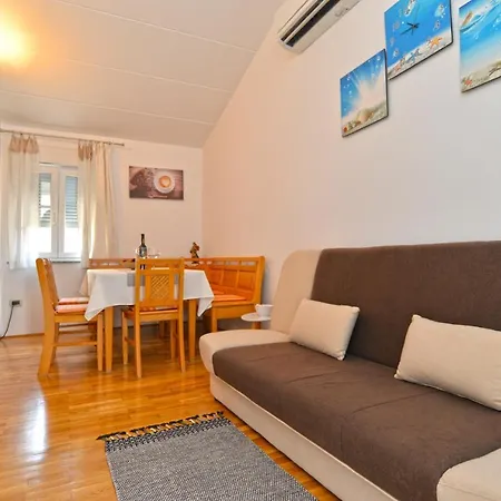 Senada 1503 شقة Galižana