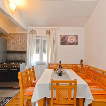 Senada 1503 Apartman *